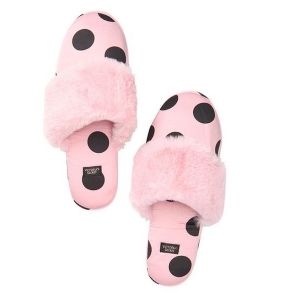 VS Slippers | NWT - Picture 3 of 8